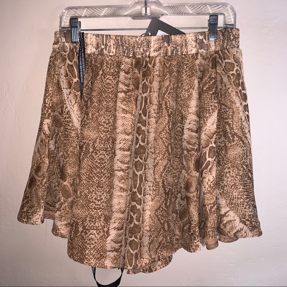 NWT Shorts - Picture 4 of 5